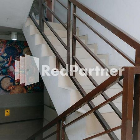 We Stay Residence Redpartner Surabaja Zewnętrze zdjęcie