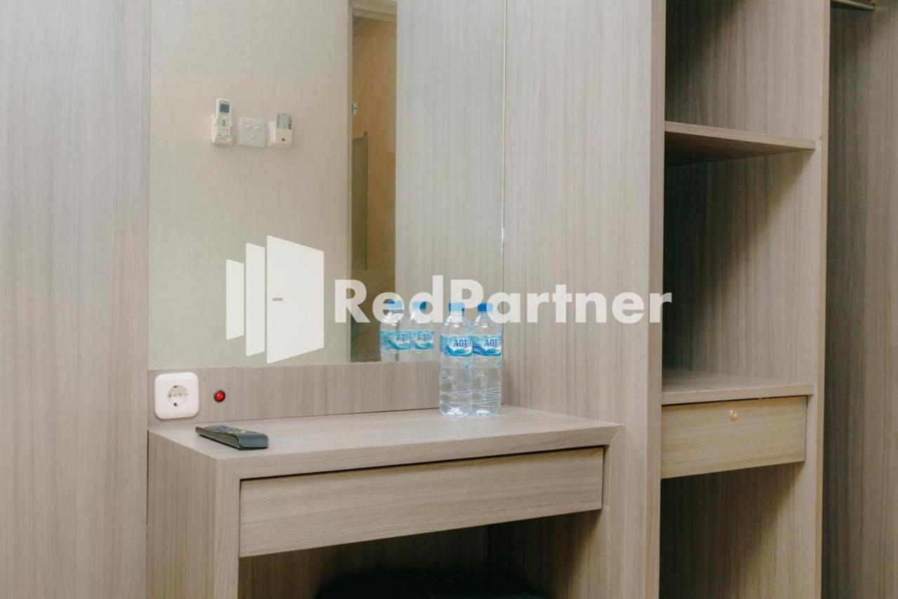 We Stay Residence Redpartner Surabaja Zewnętrze zdjęcie